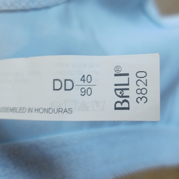 Bali Double Support Comfort Wireless Full Coverage Bra Sz 40DD - Picture 6 of 6